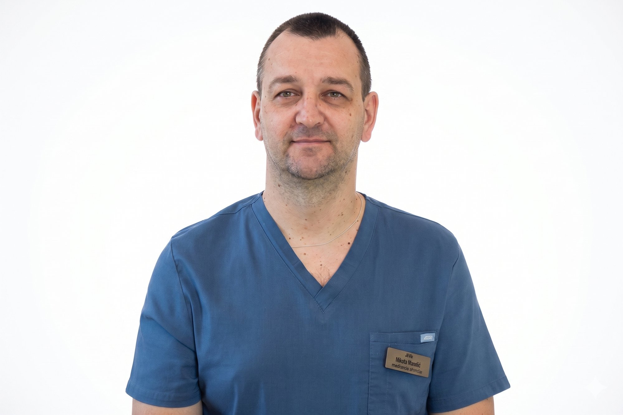 Nikola Mandić, medicinski tehničar i instrumentar, ELITE